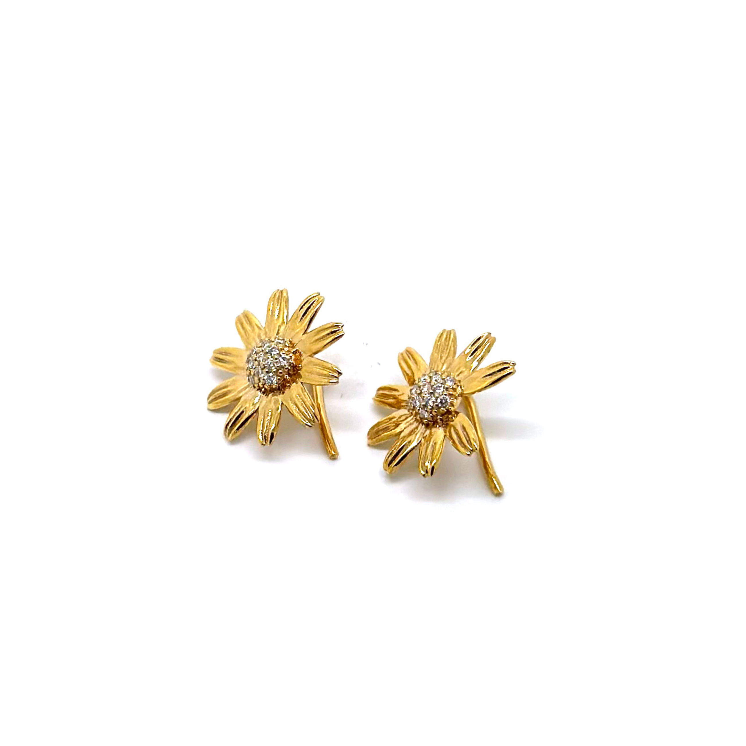 Daisy Flower Earrings